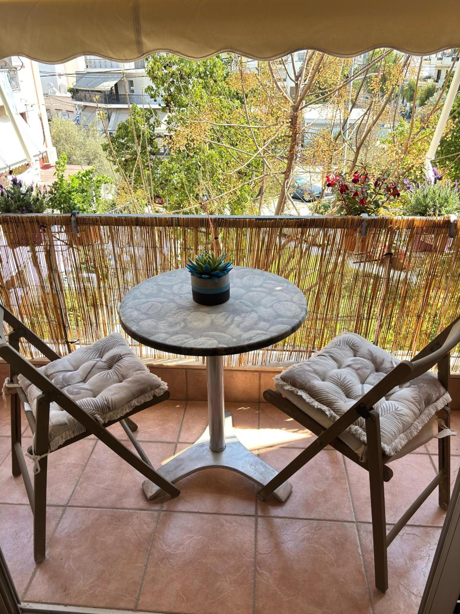 Nirvana Apartment Atenas Exterior foto